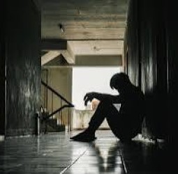 உலகில் ஒவ்வொரு 100 இறப்புகளிலும் ஒன்றுக்கும் மேற்பட்டவை தற்கொலை: உலக சுகாதார அமைப்பு