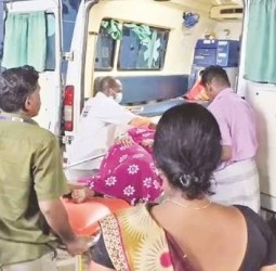 சீர்காழி அரசு மருத்துவமனையில் ஊசி போட்ட கர்ப்பிணிகள் உள்ளிட்ட 27 பேருக்கு உடல்நலம் பாதிப்பு