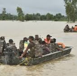 வெள்ளத்தால் பாதிக்கப்பட்ட மாநிலங்களுக்கு சிறப்பு நிவாரண தொகுப்பு: பிரதமருக்கு ராகுல் வலியுறுத்தல்