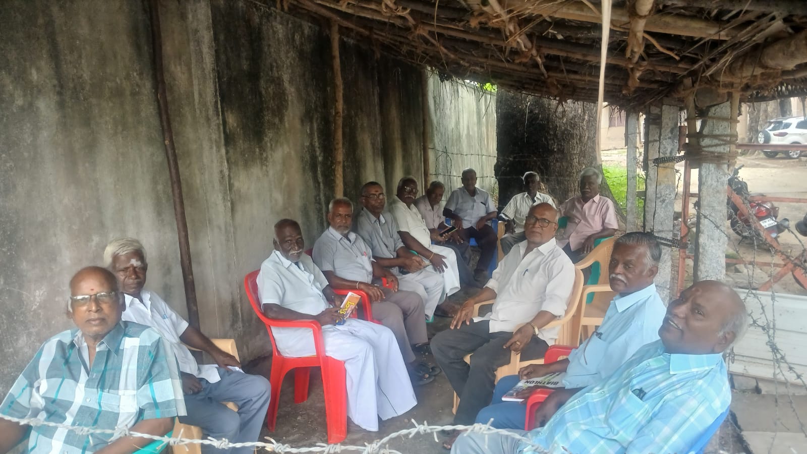 ஆரணி வட்ட தமிழ்நாடு அரசு அனைத்து துறை ஓய்வூதியர் சங்க செயற்குழு கூட்டம்