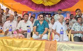 முன்னாள் எம்.பியான எனக்கு அதிமுகவில் எந்த பொறுப்பும் கொடுக்கவில்லை: நடிகர் ராமராஜன்