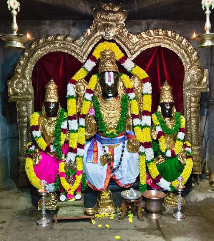 புரட்டாசி மாதம் சிறப்பு வழிபாடு..