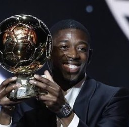 சிறந்த கால்பந்து வீரருக்கான Ballon d’Or விருதை வென்றார் பிரான்ஸின் டெம்பெல்லே!