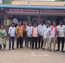 விஜய் குறித்து பேச்சு:  சீமான் மீது போலீசில் புகார்