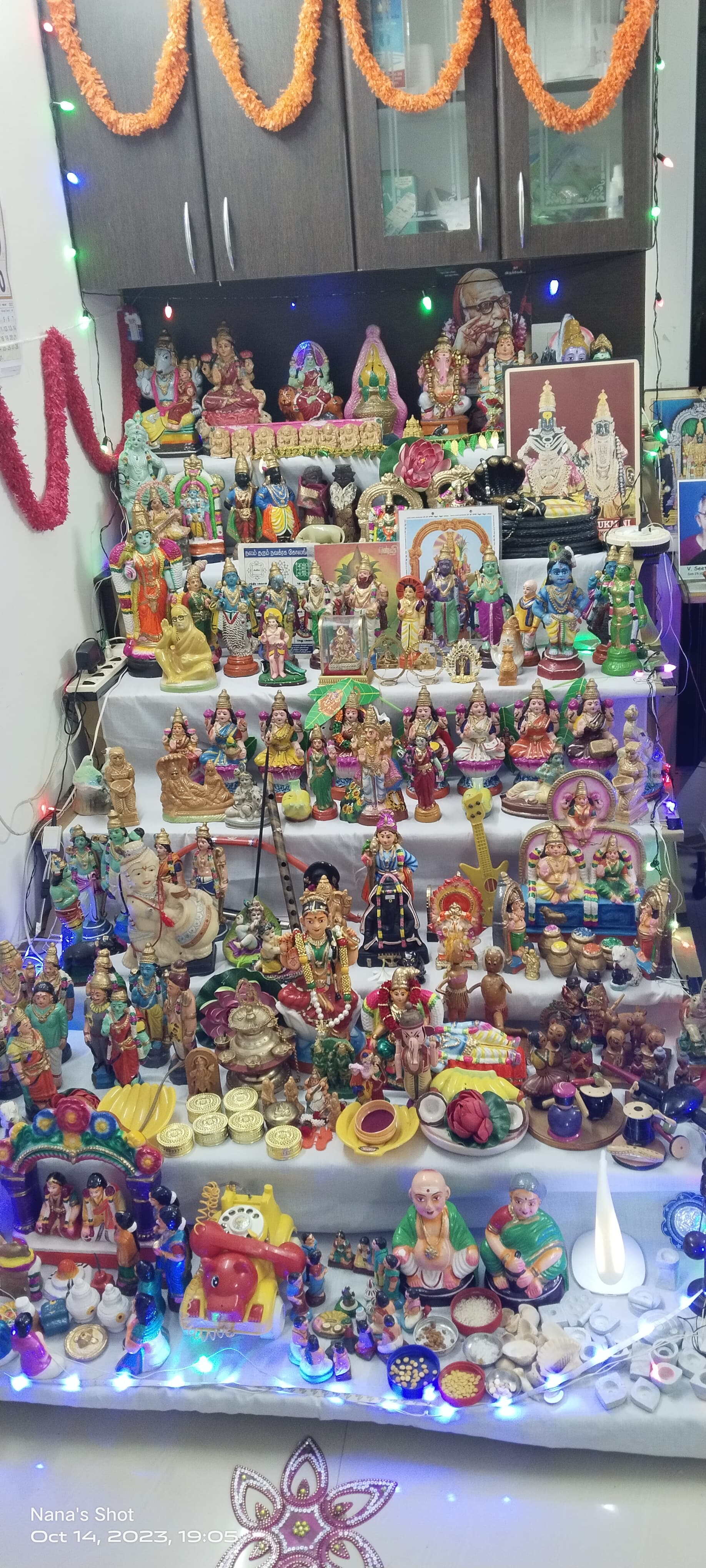 கடந்த 5 வருடங்களாக மாம்பாக்கத்தில் உள்ள‌SBIOA யூனிட்டி என்கிளேவ் அப்பார்ட்மெண்டில் நவராத்திரி விழா