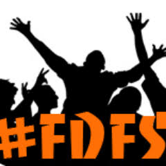 "ஃபர்ஸ்ட் டே!... ஃபர்ஸ்ட் ஷோ!"