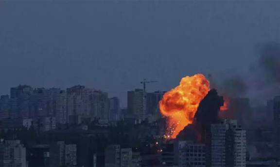 ரஷியாவில் எண்ணெய் சுத்திகரிப்பு ஆலை மீது உக்ரைன் டிரோன் தாக்குதல்