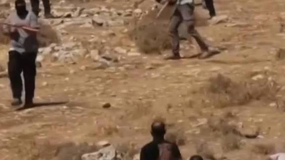 மேற்குக் கரையில் பாலஸ்தீனர்களை  சித்ரவதை செய்த இஸ்ரேல்