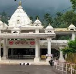 காஷ்மீரில் மீண்டும் நிலச்சரிவு: வைஷ்ணவி தேவி கோயில் யாத்திரை 9-ம் நாளாக நிறுத்தம்