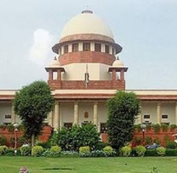 வக்ஃப் சட்டம்: ஆட்சியர் அதிகாரம் உள்பட சில விதிகளுக்கு இடைக்காலத் தடை!