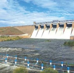 வைகை அணையிலிருந்து பாசனத்திற்கு தண்ணீர்: அமைச்சர் மூர்த்தி திறந்து விட்டார் 1,05,002 ஏக்கர் நிலங்கள் பாசன வசதி பெறும்