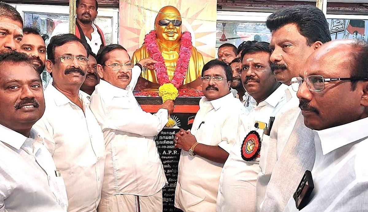 புதுவை கதிர்காமம் தொகுதி திமுக சார்பில் கலைஞர் சிலை, நுாலகம், தொகுதி அலுவலகம் திறப்பு விழா