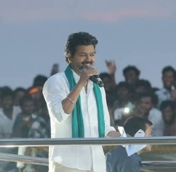 விஜய் சுற்றுப்பயணத்தில் மாற்றம்:  27–ந்தேதி சேலத்துக்கு  பதிலாக கரூரில் பிரச்சாரம்