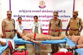 காவலர் நாள் சிறப்பு நிகழ்ச்சி - சென்னையில் 200-க்கும் மேற்பட்ட காவலர்கள் ரத்த தானம்