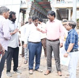 அருள்மிகு அருணாசலேஸ்வரர் திருக்கோயில் மாடவீதியில் மேற்கொள்ளப்பட்டு வரும் திட்டப்பணிகள் குறித்து ஆய்வு