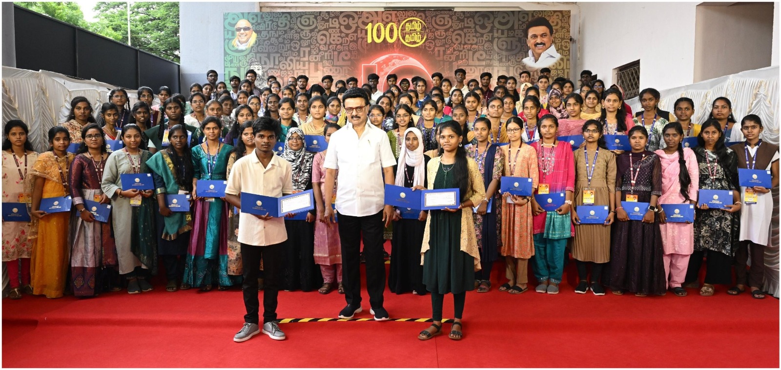 ஆசிரியர் தேர்வு வாரியம் மூலம் தேர்வு செய்யப்பட்ட 2,715 பேருக்கு ஆசிரியர் பணிக்கான நுழைவுநிலைப் பயிற்சி