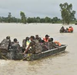 பஞ்சாபில் வெள்ளத்தில் சிக்கி 30 பேர் உயிரிழப்பு: கல்வி நிறுவனங்கள் செப்.7 வரை மூட உத்தரவு