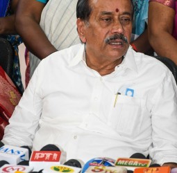 விஜய், மாற்று சக்தியாக வர முடியாது: எச்.ராஜா கணிப்பு