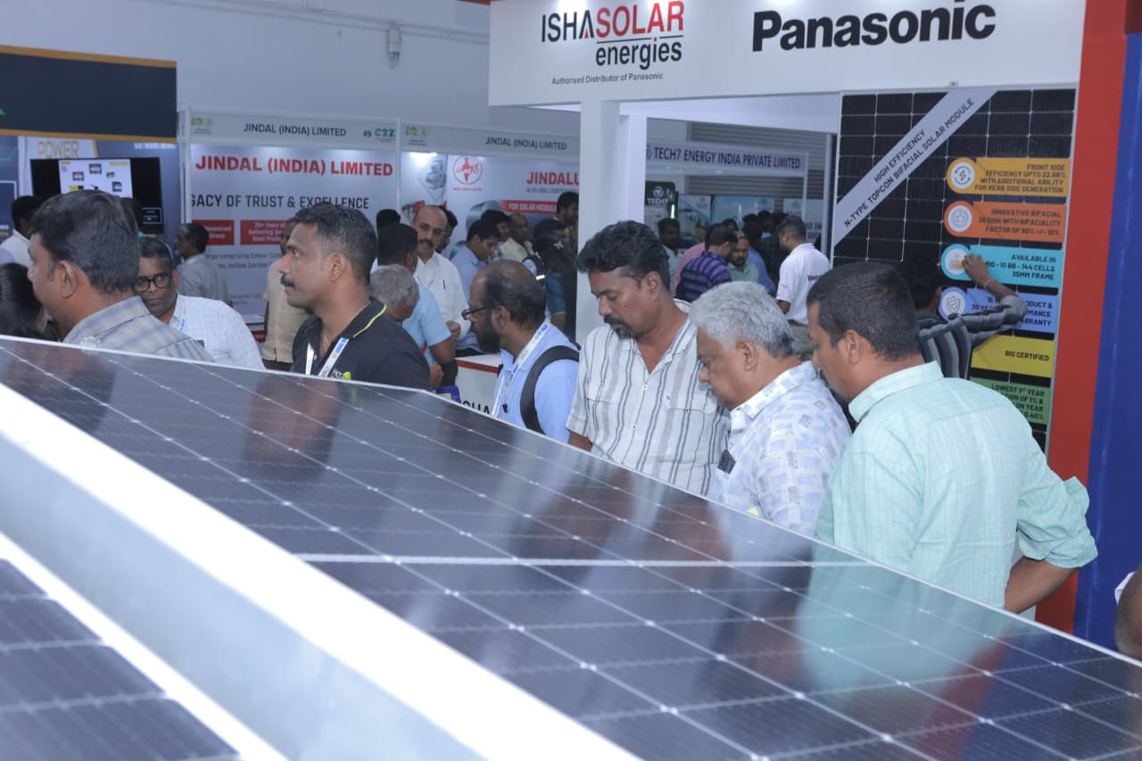 கோவை கொடிசியா வளாகத்தில், இந்தியாவின் மிகப்பெரிய குளோபல் சோலார் கண்காட்சி