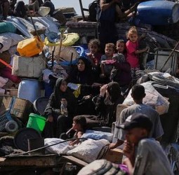 காஸா மக்களை வெளியேற்ற இஸ்ரேல் தீவிரம்! மிகவும் மோசமான நிலையில் குழந்தைகள்!!