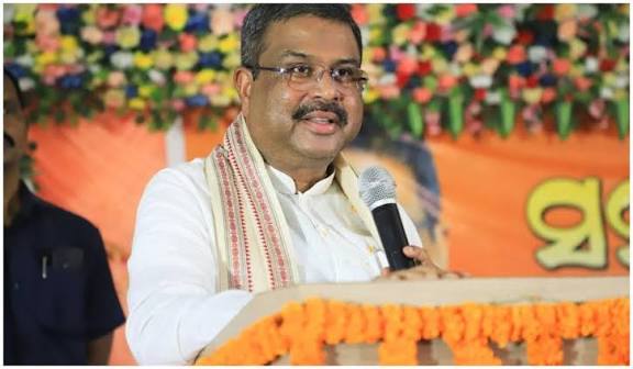 மத்திய அரசு எந்த மொழியையும் திணிக்கவில்லை: அமைச்சர் தர்மேந்திர பிரதான்