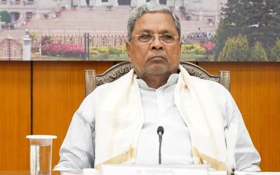 கர்நாடகாவில் சாதிவாரி கணக்கெடுப்பு செப்.22-ல் புதிதாக தொடங்கும்: சித்தராமையா அறிவிப்பு