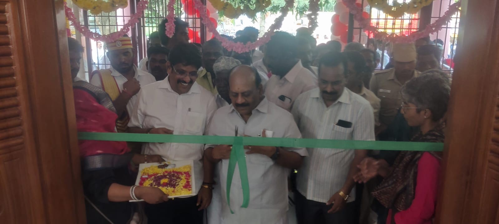 திருக்கழுக்குன்றத்தில் ரூ.1.27 கோடி மதிப்பில் புதிதாக கட்டப்பட்ட பேரூராட்சி அலுவலகம்