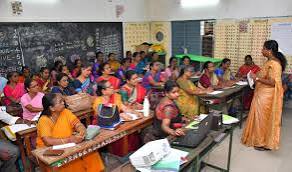 ஆசிரியர்கள் கல்வித் தகுதியை உறுதி செய்ய வேண்டும்; அலுவலர்களுக்கு பள்ளிக்கல்வித் துறை அறிவுறுத்தல்