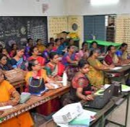 ஆசிரியர்கள் கல்வித் தகுதியை உறுதி செய்ய வேண்டும்; அலுவலர்களுக்கு பள்ளிக்கல்வித் துறை அறிவுறுத்தல்