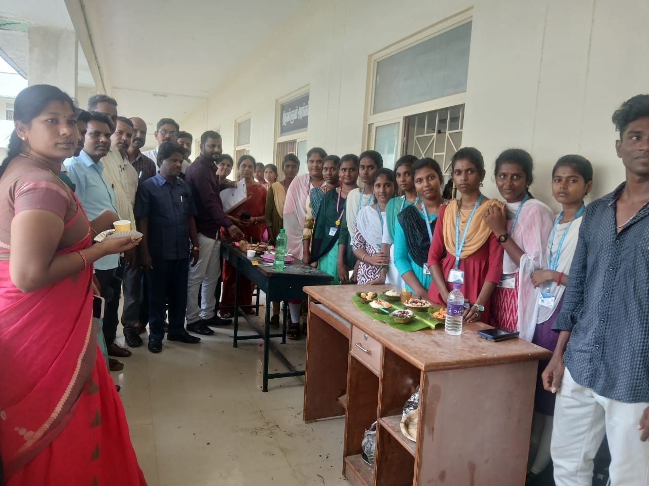 அரசு கல்லூரி கலைத்திருவிழாவில் நெருப்பில்லாத சமையல் போட்டி