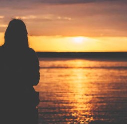 உன் நிழலை போல...