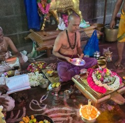 ராமநாத சுவாமி கோயிலில் நவராத்திரி திருவிழாவை முன்னிட்டு ஸ்ரீ சக்கர பூஜை