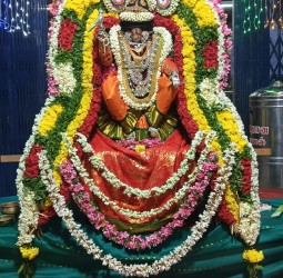 வலங்கைமான் வரதராஜன்பேட்டை மகா மாரியம்மன் ஆலயத்தில் நவராத்திரி திருவிழா