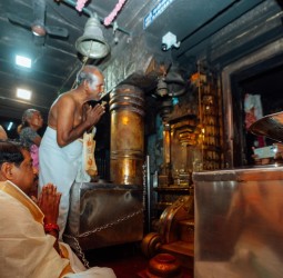 கன்னியாகுமரி பகவதி அம்மன் கோவிலில், 6ம் நாள் நவராத்திரி விழா