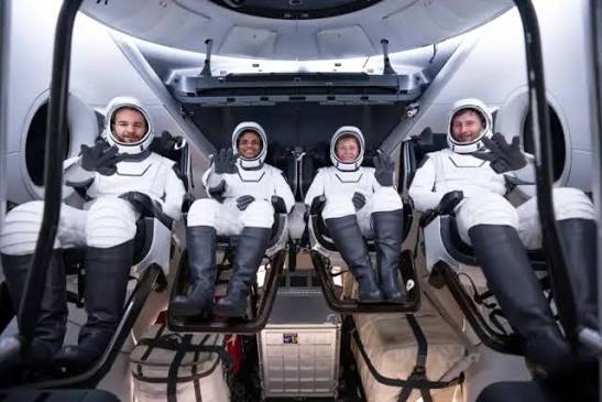 நாசா விண்வெளி வீரர்கள் குழுவில் முதல்முறையாக அதிக பெண்கள் பிரதிநிதித்துவம்