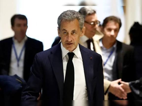 பிரான்ஸ் முன்னாள் அதிபர் சர்கோசிக்கு 5 ஆண்டுகள் சிறை தண்டணை விதிப்பு|