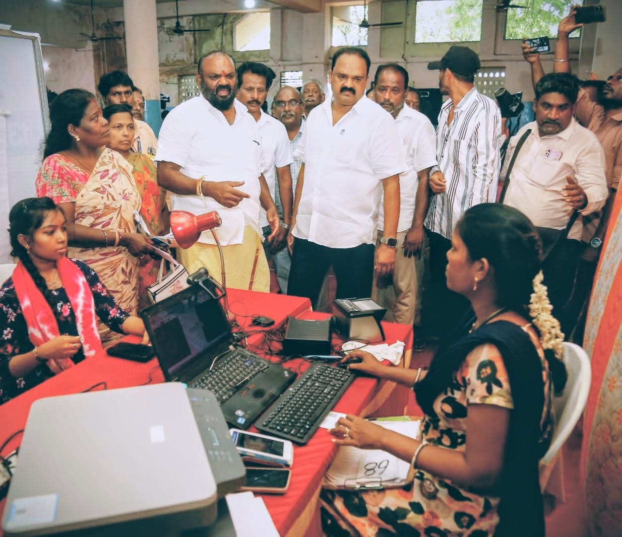 உங்களுடன் ஸ்டாலின் 2வது கட்ட முகாமில் கே.பி.சங்கர் எம்எல்ஏ ஆய்வு