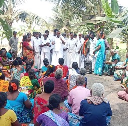 மோரணத்திற்கு நகரப் பேருந்து: 100 நாள் வேலை செய்யும் பெண்கள் அ.தி.மு.க., பொறுப்பாளர்களிடம் கோரிக்கை முன் வைப்பு!
