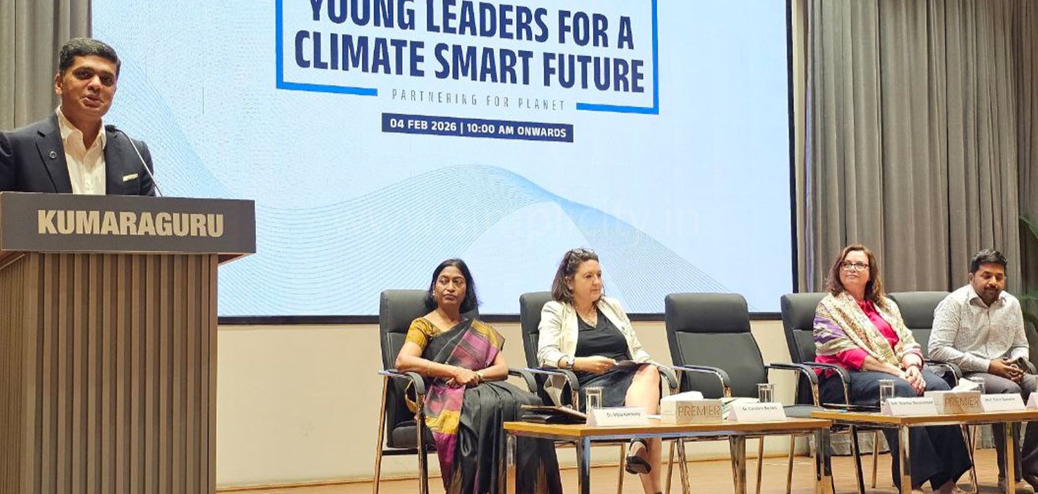 குமரகுரு கல்வி நிறுவனங்களுடன் இங்கிலாந்து பல்கலைக்கழகம் புரிந்துணர்வு ஒப்பந்தம்