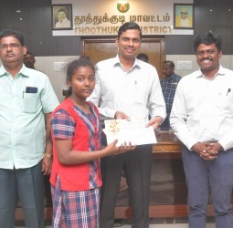 தூத்துக்குடியில் ஈரநில தினத்தை முன்னிட்டு நடந்த ஓவியப்போட்டி