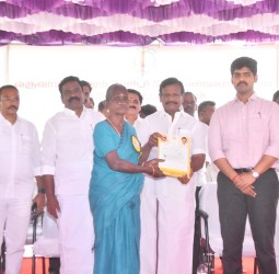 பூந்தமல்லி காட்டுப்பாக்கத்தில் நேற்று நடந்த விழா