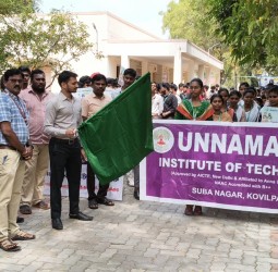 கோவில்பட்டியில் நடந்த வாக்காளர் விழிப்புணர்வு பேரணி