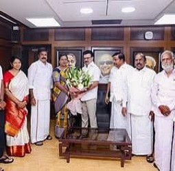 திமுக கூட்டணியில் முதல் முறையாக இணைந்தது தேமுதிக!