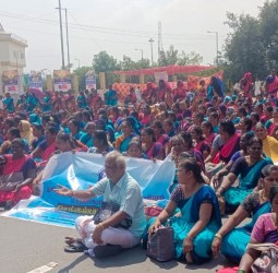 மூன்றாவது நாளாக நேற்று போராட்டம்