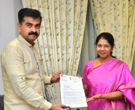 திருச்சியை 2-ம் தலைநகராக்க வேண்டும் உள்ளிட்ட கோரிக்கை