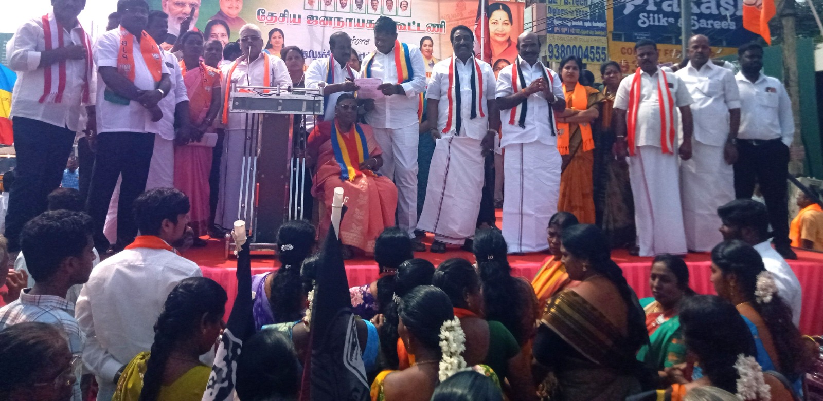 திமுக அரசை கண்டித்தும் பாஜக மகளிர் அணியினர் நேற்று ஆர்ப்பாட்டம்