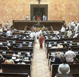 நாடாளுமன்ற அமளியால் இதுவரை ரூ.57 கோடி இழப்பு