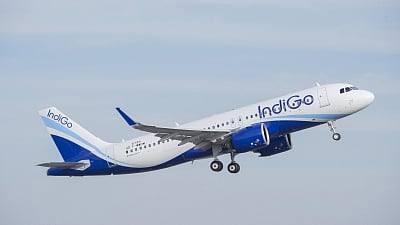 விமான சேவை குளறுபடி விவகாரம்: இண்டிகோவுக்கு எதிராக சிசிஐ விரிவான விசாரணைக்கு உத்தரவு