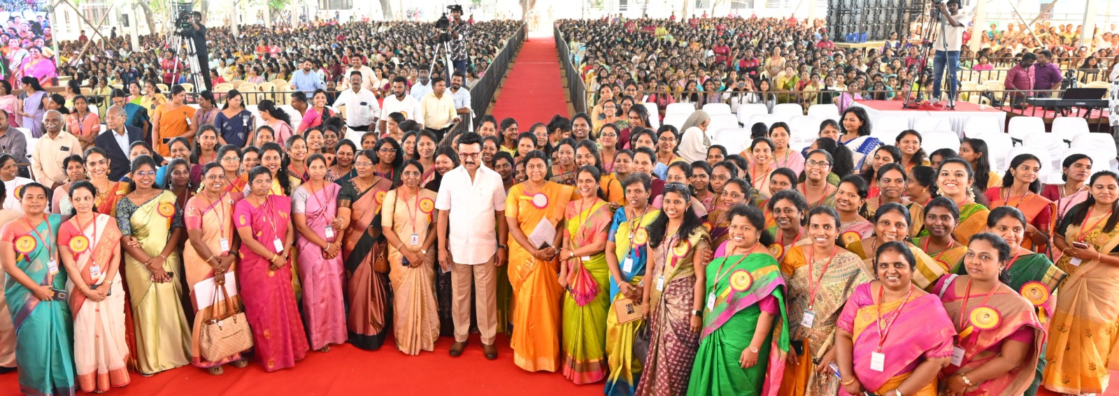 மகளிர் கிறிஸ்துவக் கல்லூரி இணைந்து நடத்திய நன்றி தெரிவிக்கும் விழா