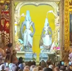 *விஷேச திருமஞ்சனம்..!*